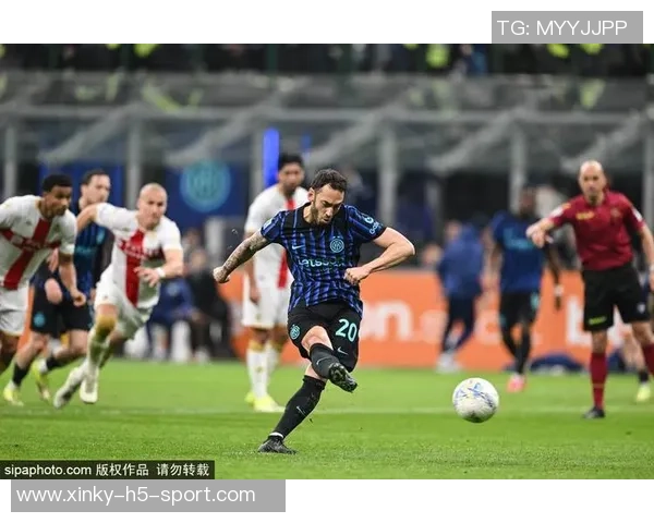 国米与比萨上半场战平迪马尔科任意球险些破门皮奇尼尼错失良机 国米与比萨上半场战平迪马尔科任意球险些破门皮奇尼尼错失良机